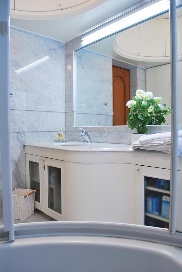 Attico 203 Bed & Breakfast Рим Екстериор снимка