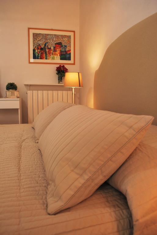 Attico 203 Bed & Breakfast Рим Екстериор снимка